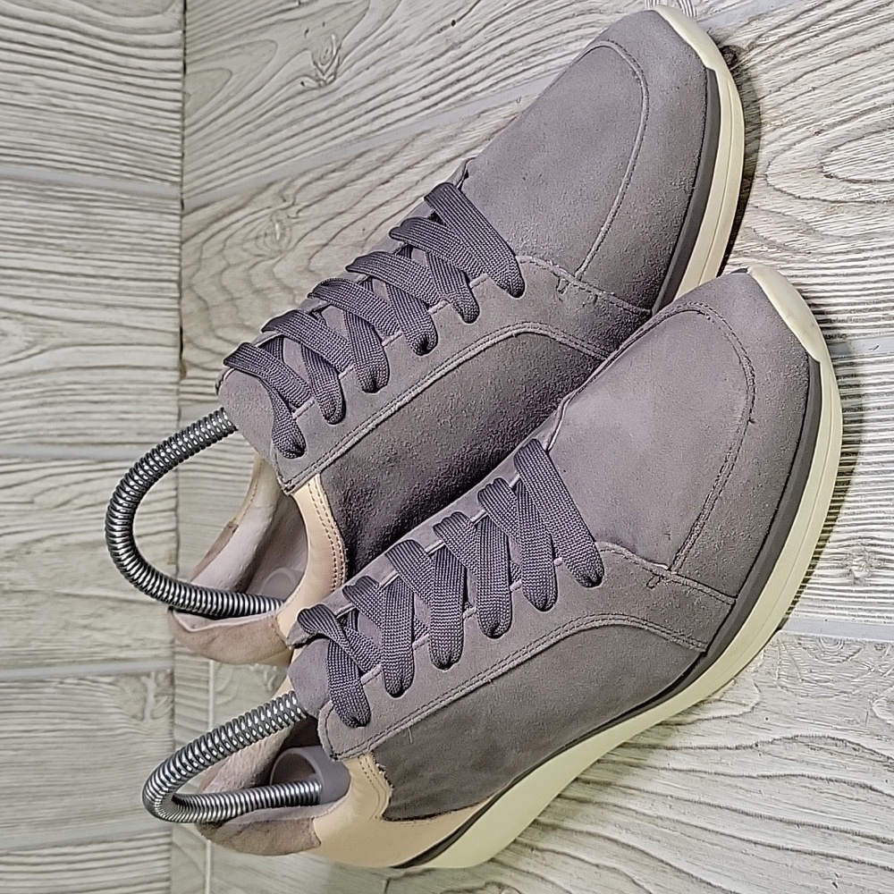Louise et Cie Berlena Grey Leather Lace Up Sneakers Womens Size 7.5 - Picture 9 of 13